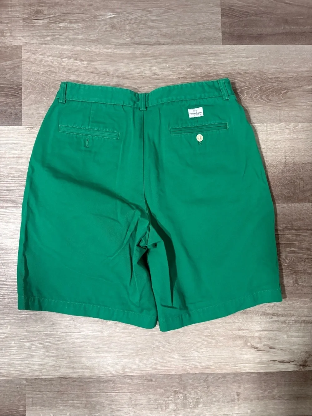 Vineyard Vines Men's Green Classic Chino Shorts